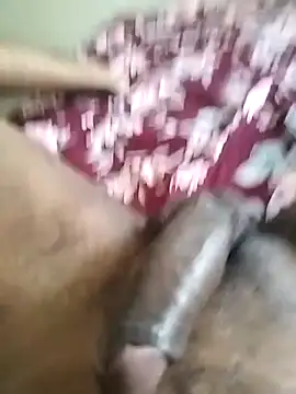 Snapshot of sanju599 chatting on February 9, 9:58 am sanju599 online show from February 9, 9:58 am