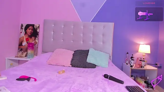 NiaBlanco online show from March 15, 2:35 am