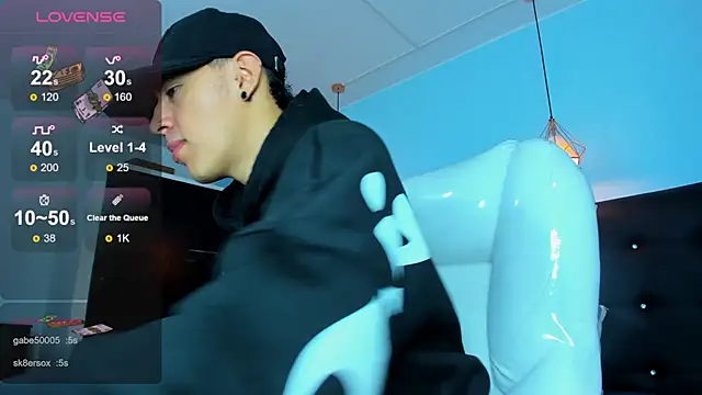 Lobo 17  online show from November 29, 3:42 am