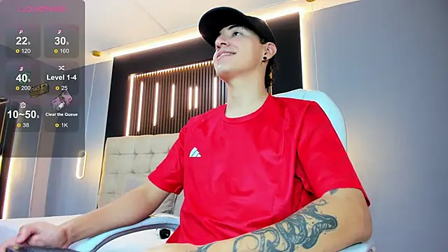 Lobo 17  online show from April 14, 3:45 am