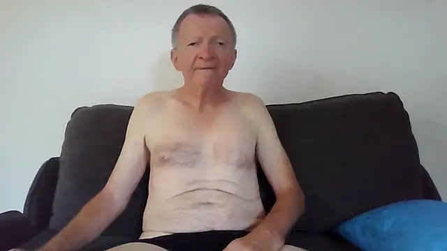 naturiste974 online show from February 26, 10:36 am