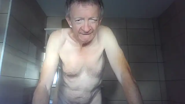 naturiste974 online show from June 29, 7:58 am