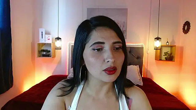 Snapshot of emily_leinner chatting on March 21, 2:29 pm emily leinner online show from March 21, 2:29 pm