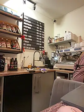 cinnabon  online show from February 5, 2:54 pm