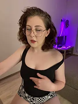 cinnabon  online show from February 19, 6:04 pm