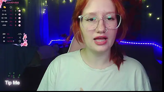 Snapshot of KrisTyBooBsin chatting on December 2, 3:03 pm KrisTyBooBsin online show from December 2, 3:03 pm