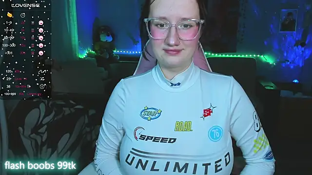 Snapshot of KrisTyBooBsin chatting on January 7, 12:20 pm KrisTyBooBsin online show from January 7, 12:20 pm