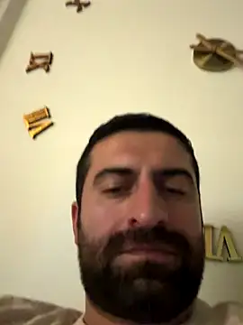 Snapshot of 235BABIKO235 chatting on December 2, 2:20 am 235BABIKO235 online show from December 2, 2:20 am