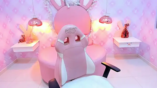 Saraa Skinny online show from January 13, 11:30 am