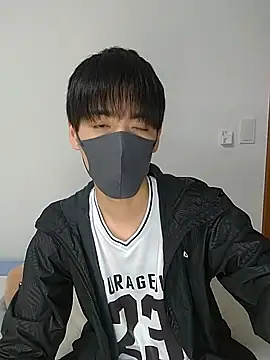 Snapshot of itsme_LEON chatting on March 10, 12:59 pm itsme LEON online show from March 10, 12:59 pm