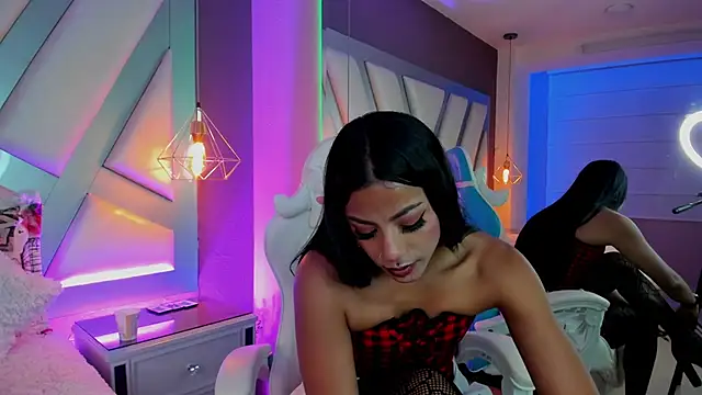 Amber villalobos  online show from March 1, 4:37 am