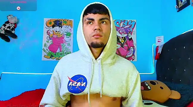 kalivan voinesscu online show from December 13, 1:55 pm