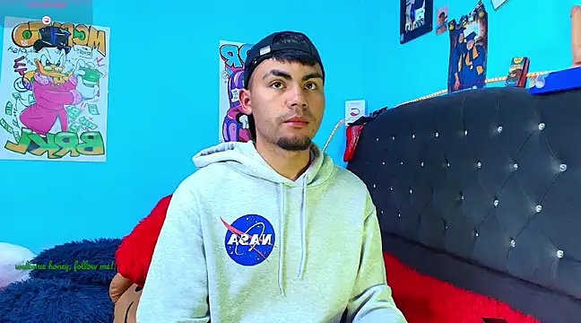 kalivan voinesscu online show from February 2, 6:37 am