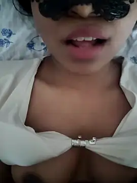 Bella Luna18 online show from February 8, 9:13 am