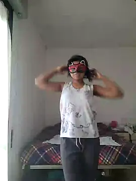 Bella Luna18 online show from March 15, 1:18 pm