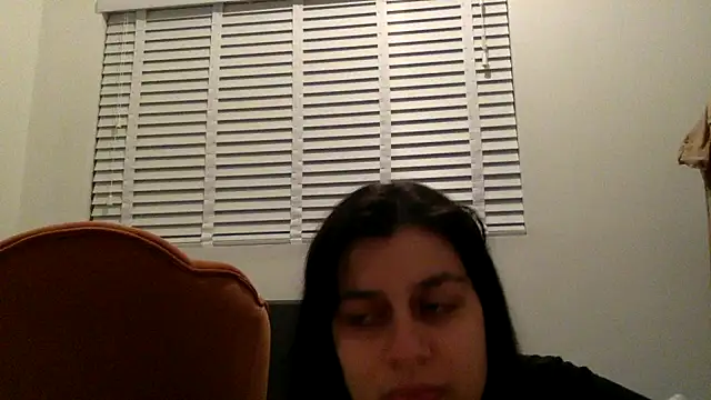 CherryRoxanne online show from January 1, 12:32 am