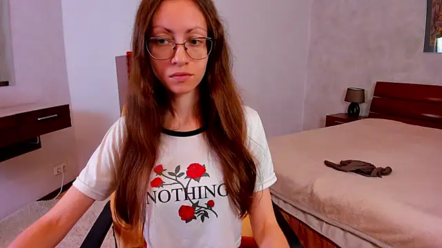 Pantyhose Mila online show from November 7, 8:31 pm