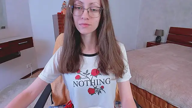 Pantyhose Mila online show from February 1, 8:18 pm