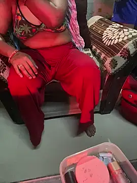 Snapshot of Tameesh_sexy_mistress chatting on April 27, 5:33 pm Tameesh sexy mistress online show from April 27, 5:33 pm