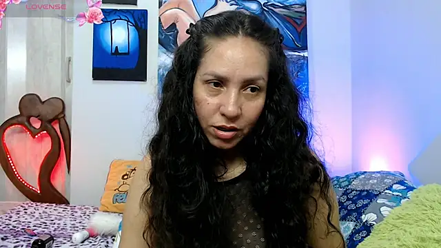 naihroby online show from December 1, 10:26 pm