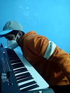 Ishan003 online show from December 14, 2:11 pm