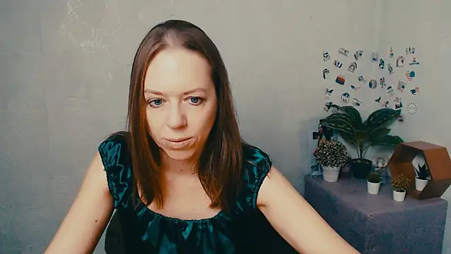 GloriaSi  online show from November 14, 5:39 am