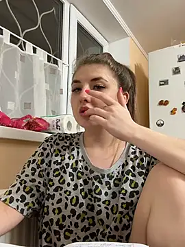 sexyy girl  online show from December 14, 5:03 pm