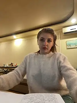 sexyy girl  online show from December 17, 8:56 am