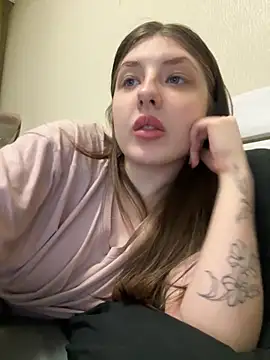 sexyy girl  online show from November 18, 2:32 pm