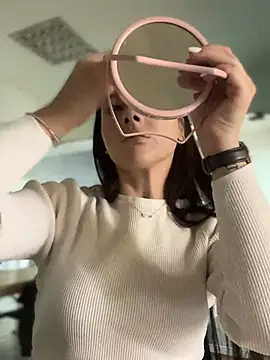 LexyBank online show from March 17, 7:35 am