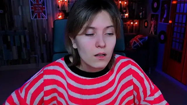 LolaAsmus online show from January 8, 5:05 am