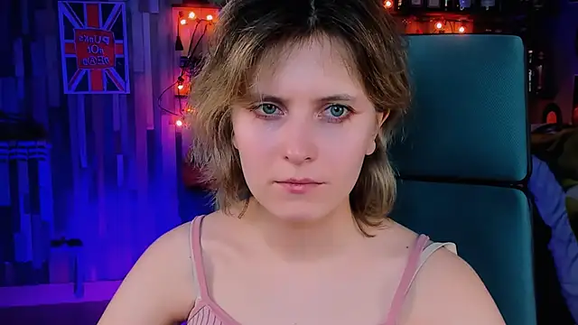 LolaAsmus online show from January 17, 3:00 pm