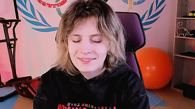 LolaAsmus online show from February 13, 5:16 am