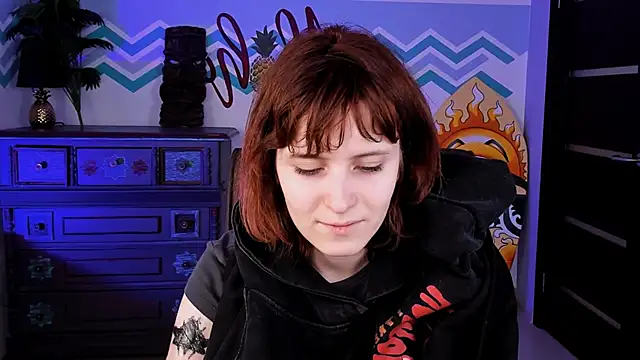 LolaAsmus online show from March 15, 7:20 am