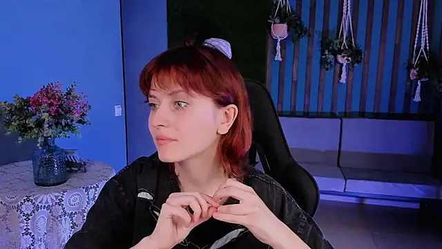 LolaAsmus online show from March 18, 10:36 am