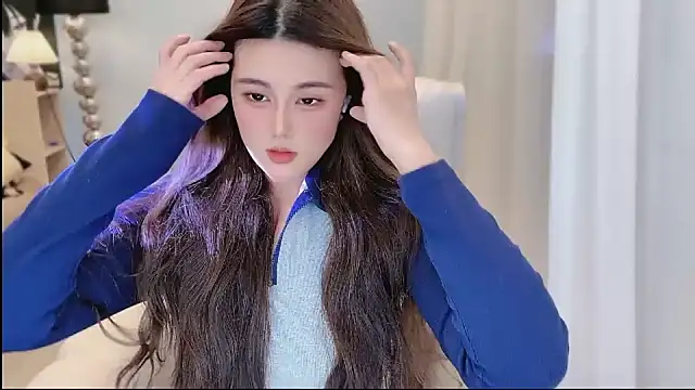 Strawberrybabyy1 online show from December 20, 4:57 pm