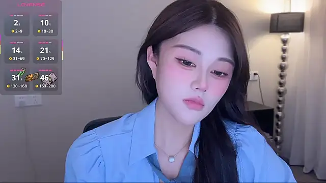 Strawberrybabyy1 online show from November 5, 2:50 pm