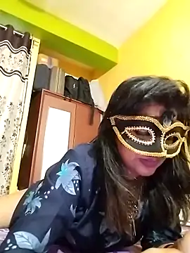 Babydoll 18 online show from April 13, 12:10 pm