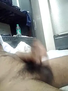 Snapshot of pusseylover1 chatting on February 24, 8:06 am pusseylover1 online show from February 24, 8:06 am