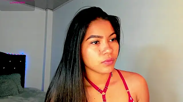 Snapshot of linda_alana chatting on October 17, 7:27 pm linda alana online show from October 17, 7:27 pm