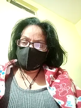 Snapshot of heenage chatting on January 19, 1:10 am heenage online show from January 19, 1:10 am