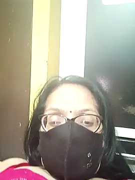 heenage online show from March 10, 7:35 am