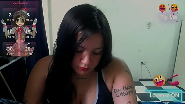 Snapshot of shopyymessyy chatting on March 21, 6:29 pm shopyymessyy online show from March 21, 6:29 pm