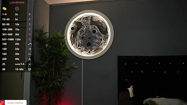 Snapshot of jordan_mayers02 chatting on February 15, 9:08 am jordan mayers02 online show from February 15, 9:08 am