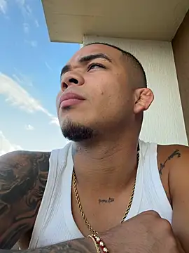 Snapshot of jordan_mayers02 chatting on April 11, 10:36 pm jordan mayers02 online show from April 11, 10:36 pm