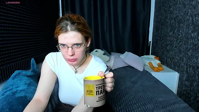 KIKI Krash online show from January 27, 10:49 am