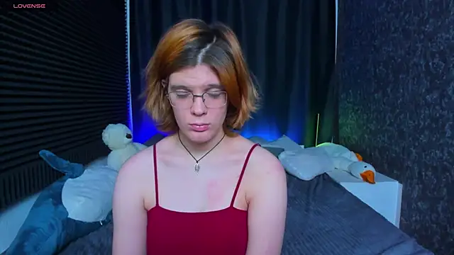 KIKI Krash online show from February 14, 1:18 pm