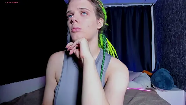 KIKI Krash online show from October 25, 10:01 am