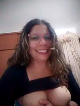 Carliina Soussa online show from February 2, 1:48 am