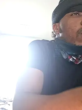 bigboytoy912 online show from April 15, 7:58 pm